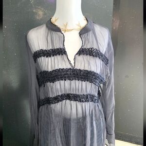 Bailey 44 Sheer Crinkle Blouse – Size 4